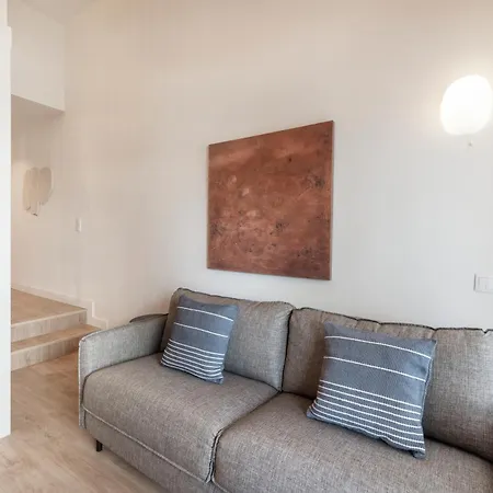 Apartment Lofts By Olala Homes *